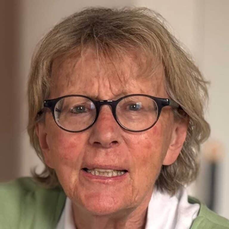 Elisabeth STERN